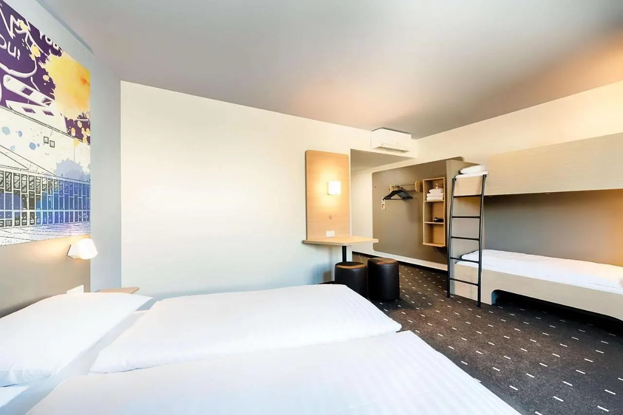 B&B Hotel Wien-Stadthalle Viena