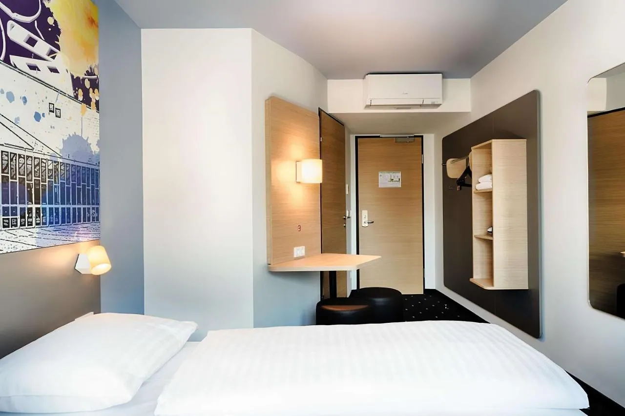 B&B Hotel Wien-Stadthalle Viena