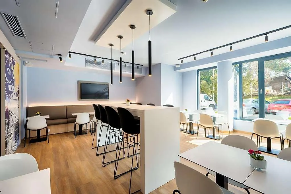 B&B Hotel Wien-Stadthalle 3*, Viena