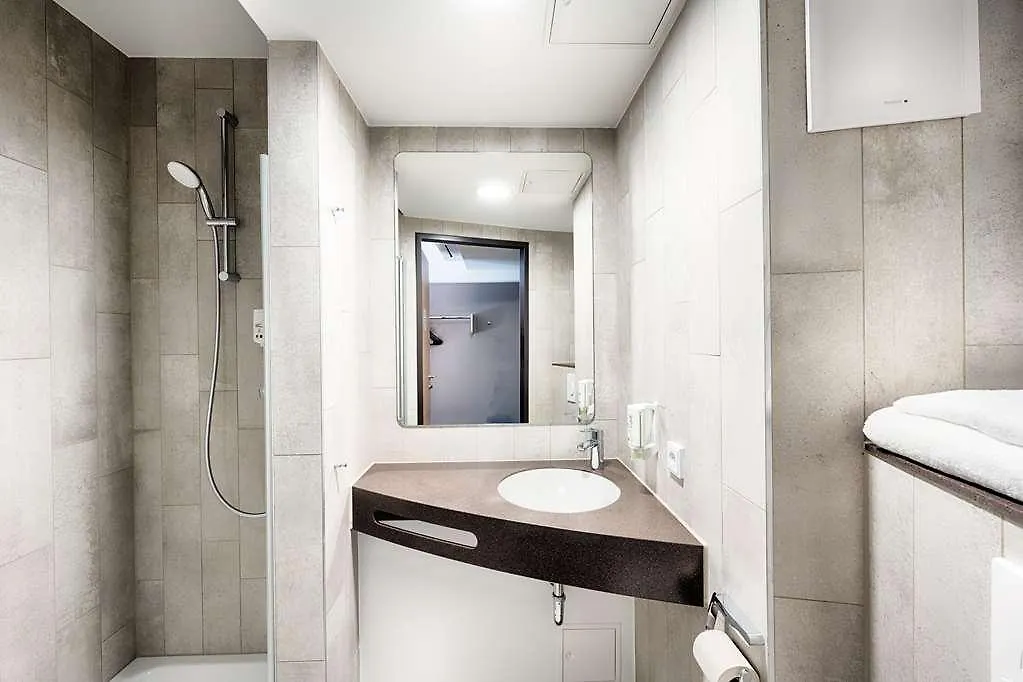 B&B Hotel Wien-Stadthalle 3*, Viena Austria
